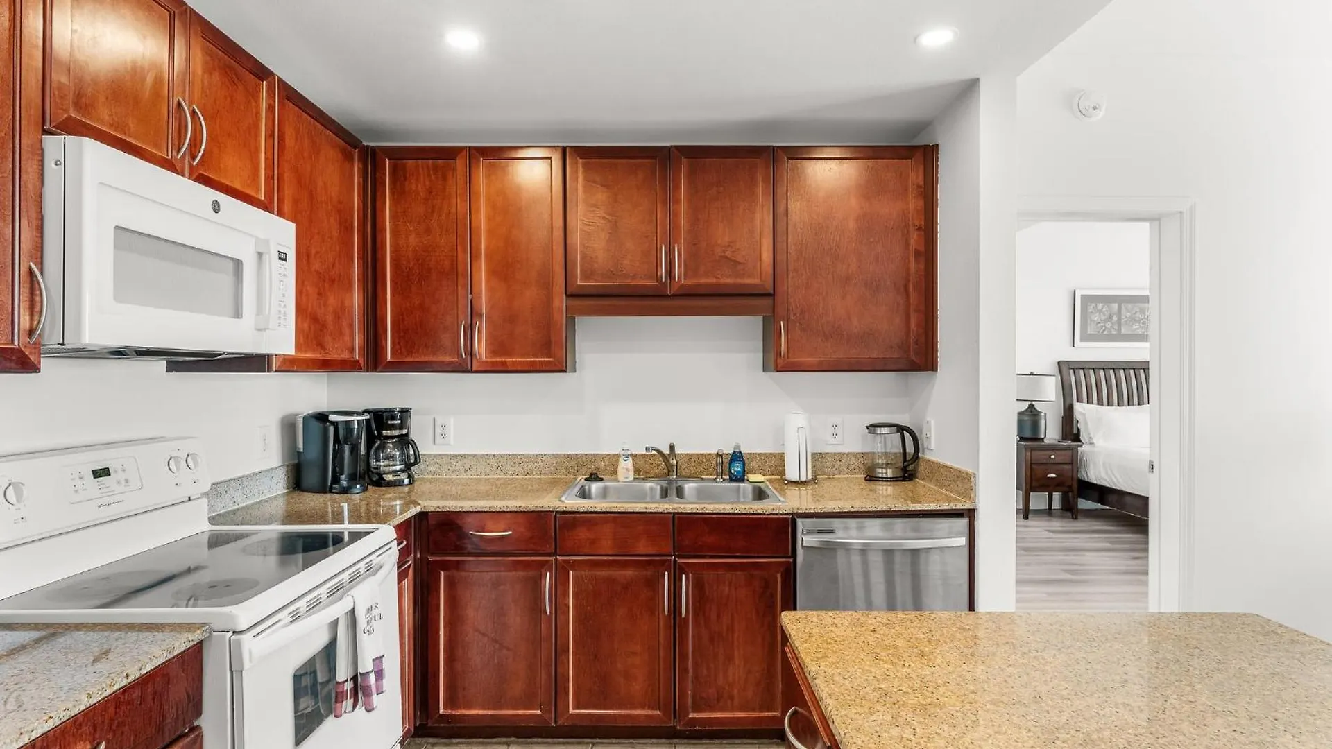 Amazing Beach Ocean View Condo! Free Beach Chairsservice! Sleeps 8! By Dolce Vita Getaways Pcb Панама-Сити